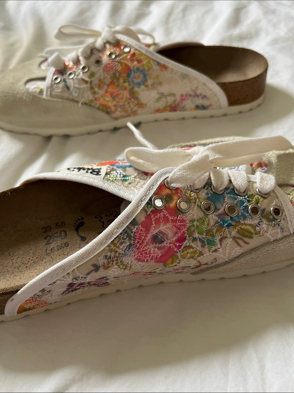Birkenstocks Birki’s women’s size 39 US 8 floral slip on lace sequin embroidery - Picture 9 of 10